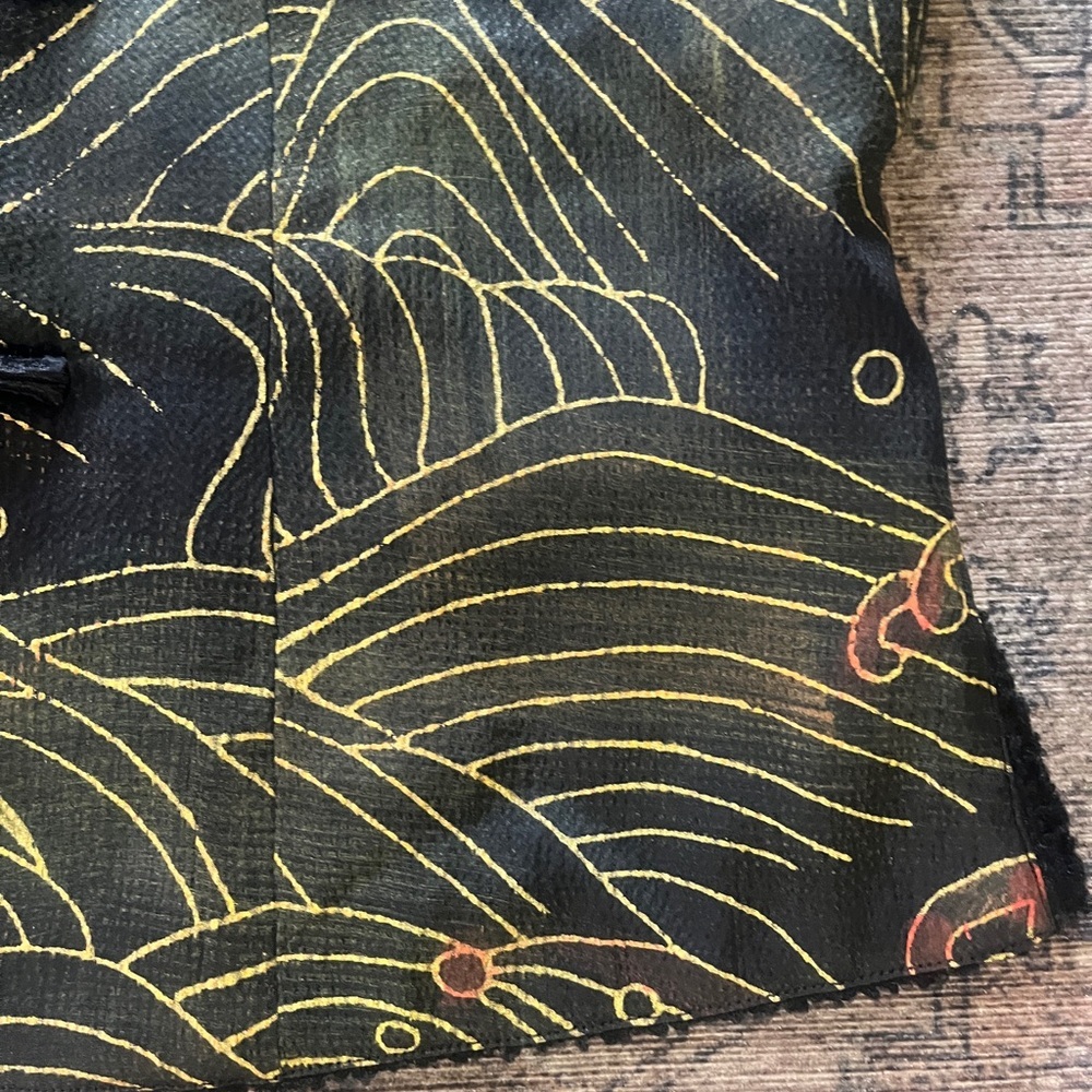Vintage Asian Style fleece lined Black and Gold Patterned Vest - Picture 13 of 15
